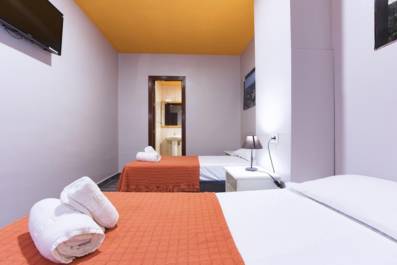 Hostal Ciudad Jardin Málaga Exterior foto