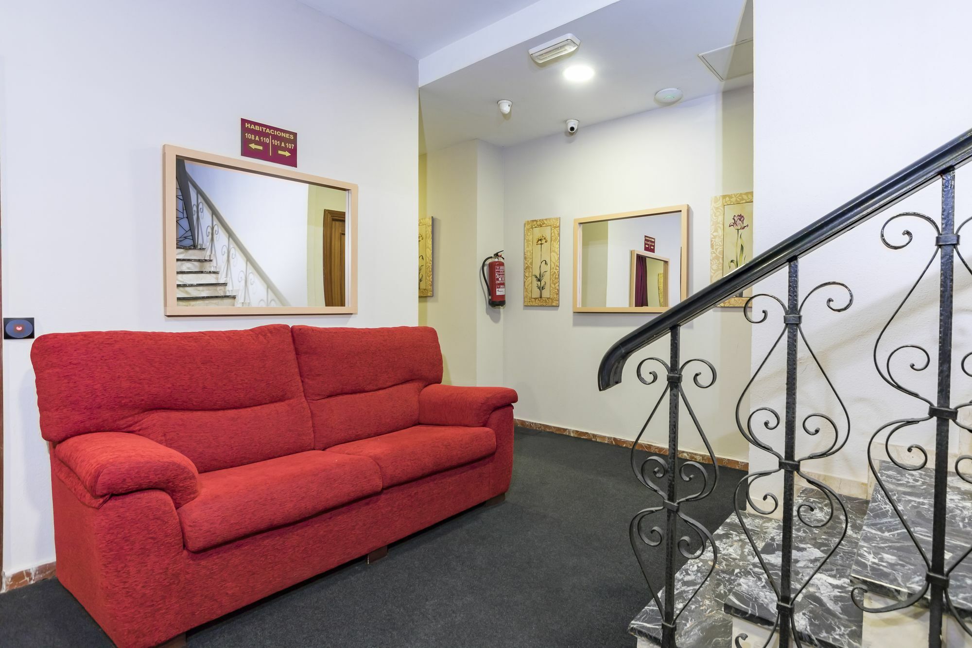 Hostal Ciudad Jardin Málaga Exterior foto